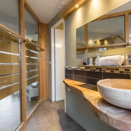 Genevrier - Spacious Balcony With Mont Blanc Views *