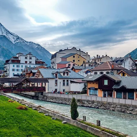 Genevrier - Spacious Balcony With Mont Blanc Views *