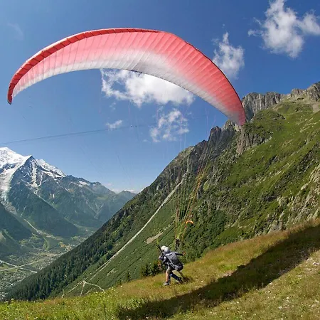 Genevrier - Spacious Balcony With Mont Blanc Views