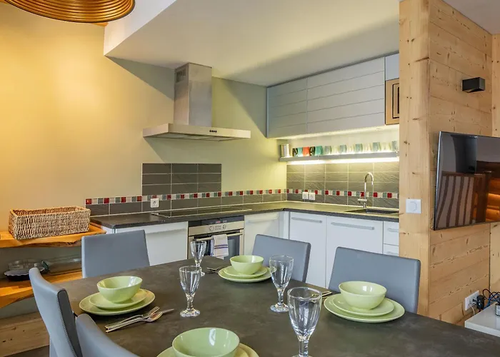 Genevrier - Spacious Balcony With Mont Blanc Views דירה שאמוני