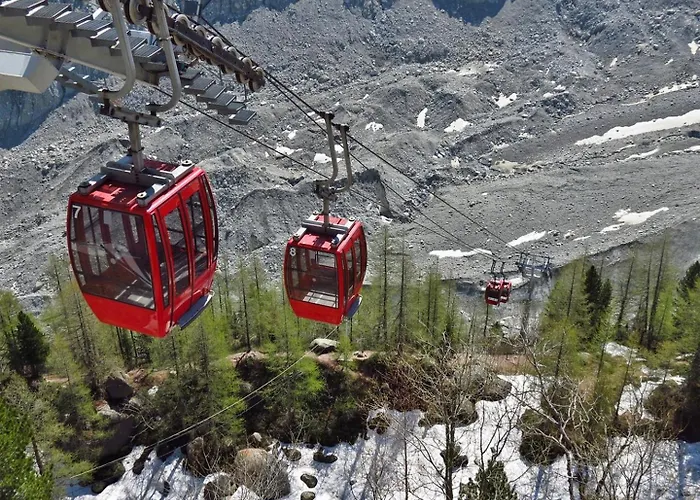 Genevrier - Spacious Balcony With Mont Blanc Views *