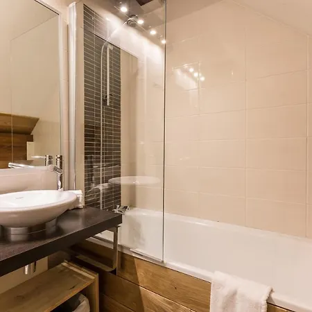 Genevrier - Spacious Balcony With Mont Blanc Views Chamonix